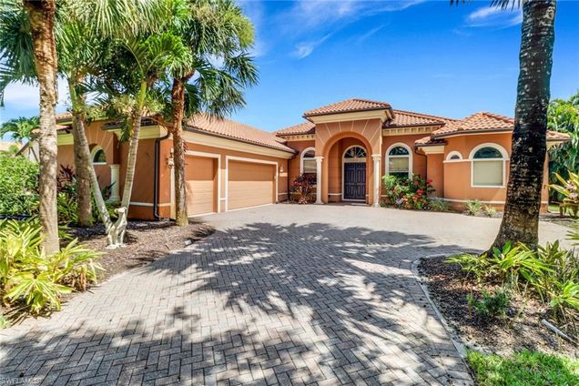 415 Saddlebrook LN