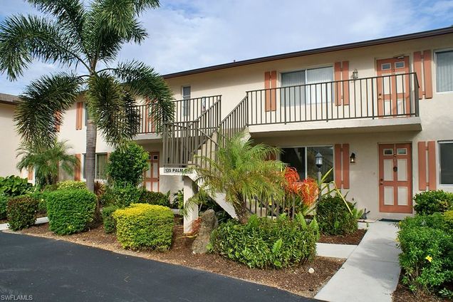 #225053488 NAPLES, FL Condo Active - Photo 1 of 24. Opens carousel modal
