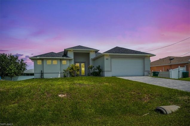 1013 39th TER CAPE CORAL, FL House Pending - Photo 1 of 47. Opens carousel modal