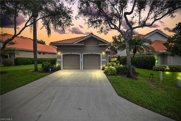 127 Napa Ridge WAY NAPLES, FL House Active - Photo 1 of 33. Opens carousel modal