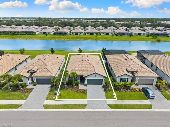 13956 Hunter Oak DR FORT MYERS, FL House Active - Photo 1 of 48. Opens carousel modal