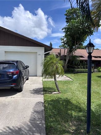 191 Round Key CIR Unit D2 NAPLES, FL Condo Active - Photo 1 of 13. Opens carousel modal