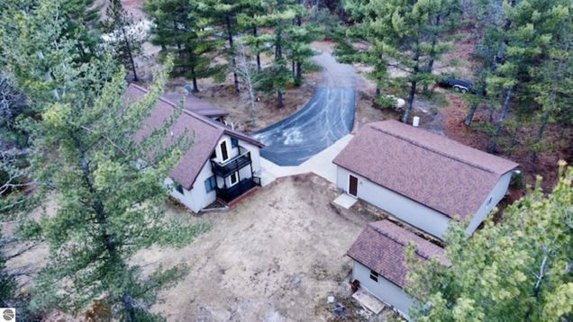4008 N Chambers Road