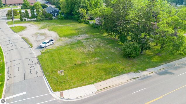 915 E Broomfield Road Mt Pleasant, MI Plot of land Active - Photo 1 of 5. Opens carousel modal