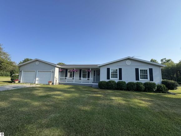 4041 Berry Road Sterling, MI House Active - Photo 1 of 74. Opens carousel modal