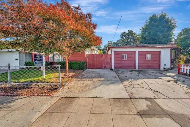 243 Poplar AVE REDWOOD CITY, CA House Sold - Photo 1 of 28. Opens carousel modal