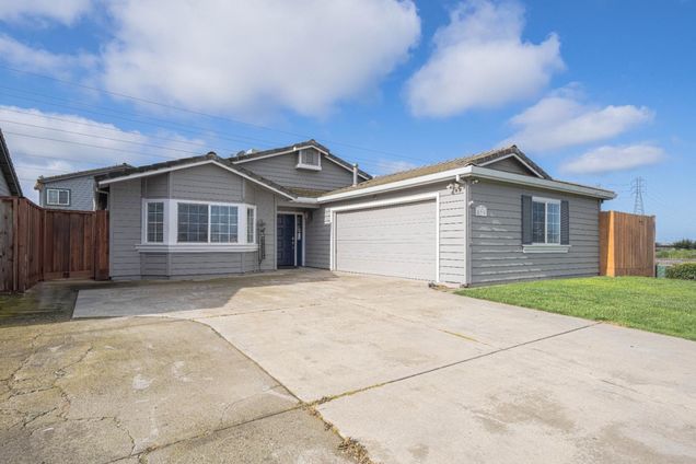 890 Sloat DR SALINAS, CA House Sold - Photo 1 of 37. Opens carousel modal