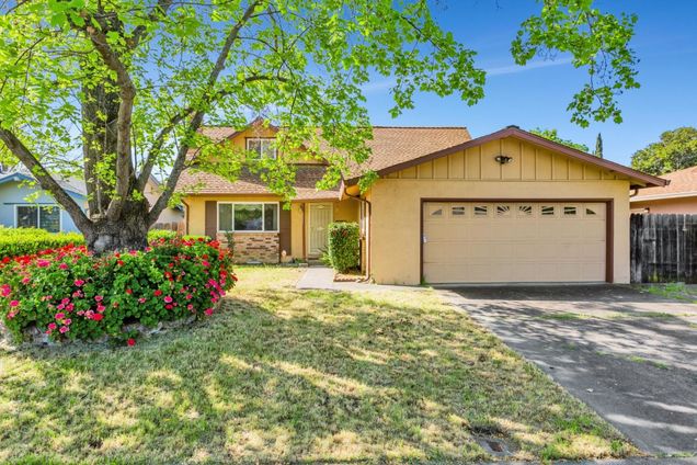 205 Arrowhead DR VACAVILLE, CA House Sold - Photo 1 of 1. Opens carousel modal