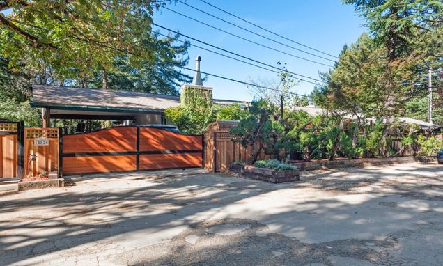 14826 Skyline BLVD 3