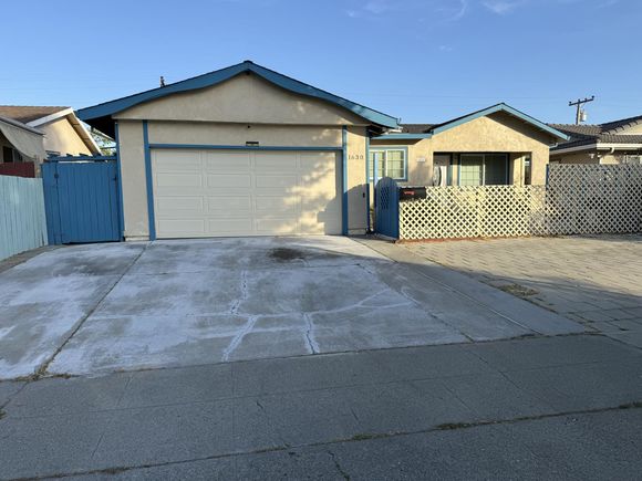 1630 Nickel AVE