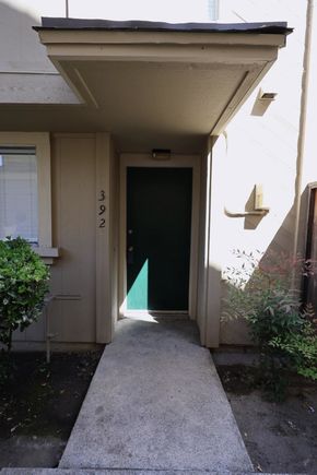 392 Caribe WAY