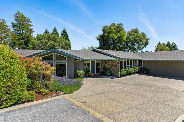 3795 Ralston AVE HILLSBOROUGH, CA House Active - Photo 1 of 64. Opens carousel modal