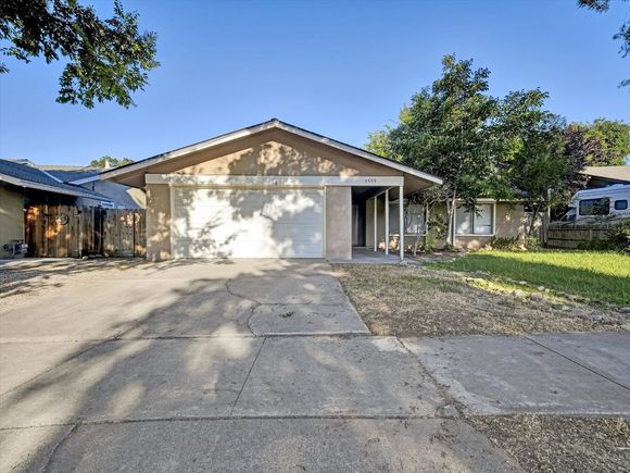 3559 Vernal AVE