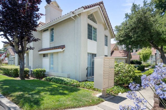 7239 Cronin CIR DUBLIN, CA Condo Active - Photo 1 of 29. Opens carousel modal