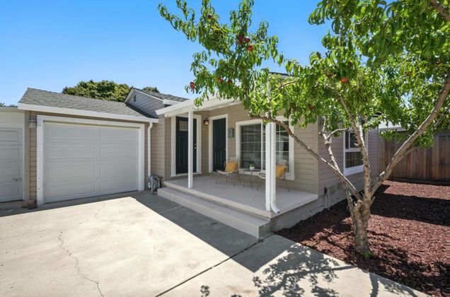 480 Raymond AVE
