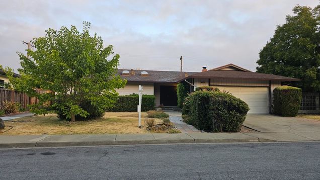 41056 Pajaro DR