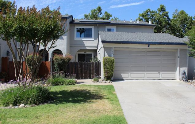 1025 Fillippelli DR