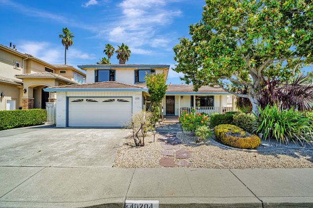 40204 Hacienda CT