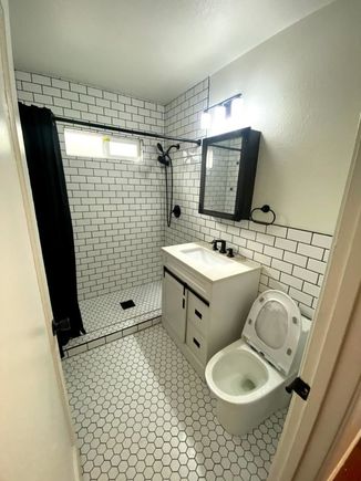 1672 E San Fernando ST SAN JOSE, CA Multifamily Active - Photo 1 of 19. Opens carousel modal
