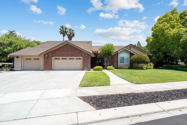 120 Tierra Del Sol HOLLISTER, CA House Active - Photo 1 of 79. Opens carousel modal