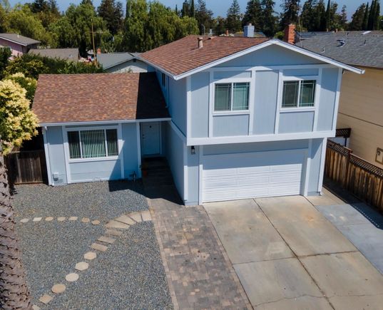 1051 Woodminster DR