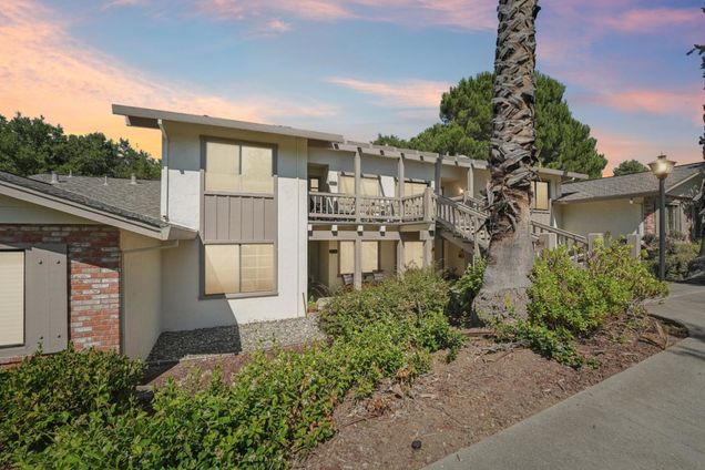5286 Cribari HTS SAN JOSE, CA Condo Active - Photo 1 of 43. Opens carousel modal