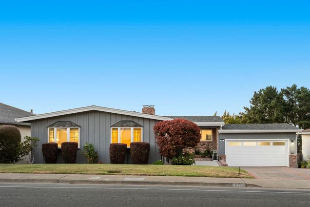 826 W Hillsdale BLVD SAN MATEO, CA House Active - Photo 1 of 73. Opens carousel modal