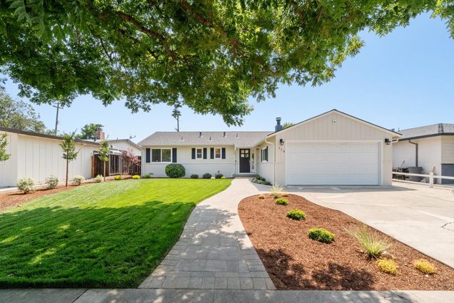 776 Pineview DR SAN JOSE, CA House Active - Photo 1 of 38. Opens carousel modal