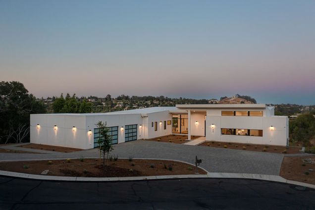 45 Calaveras CT