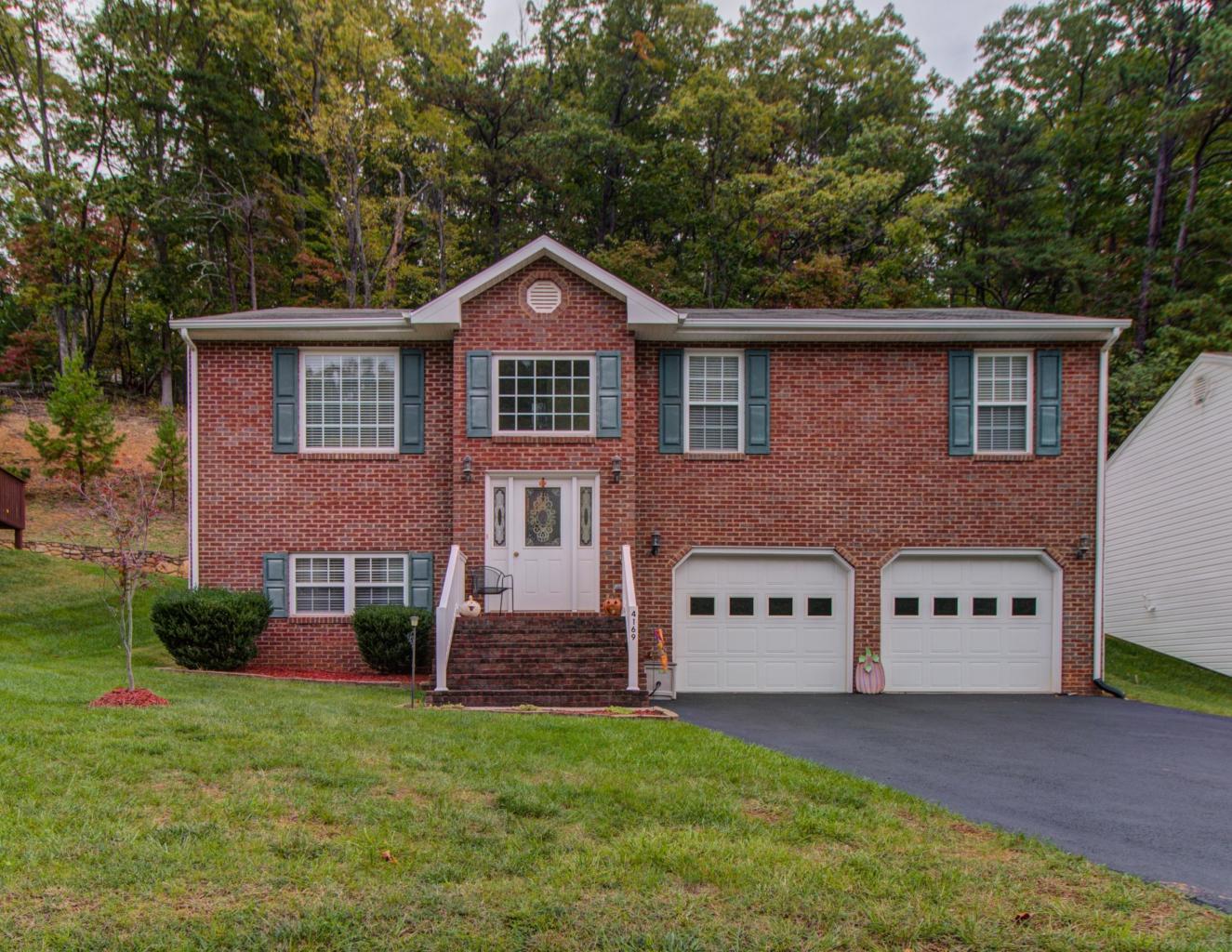 4169 Daugherty RD, Salem, VA 24153 Estately 🧡 MLS 854897