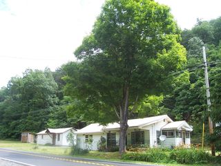 5215 Kanawha TRL