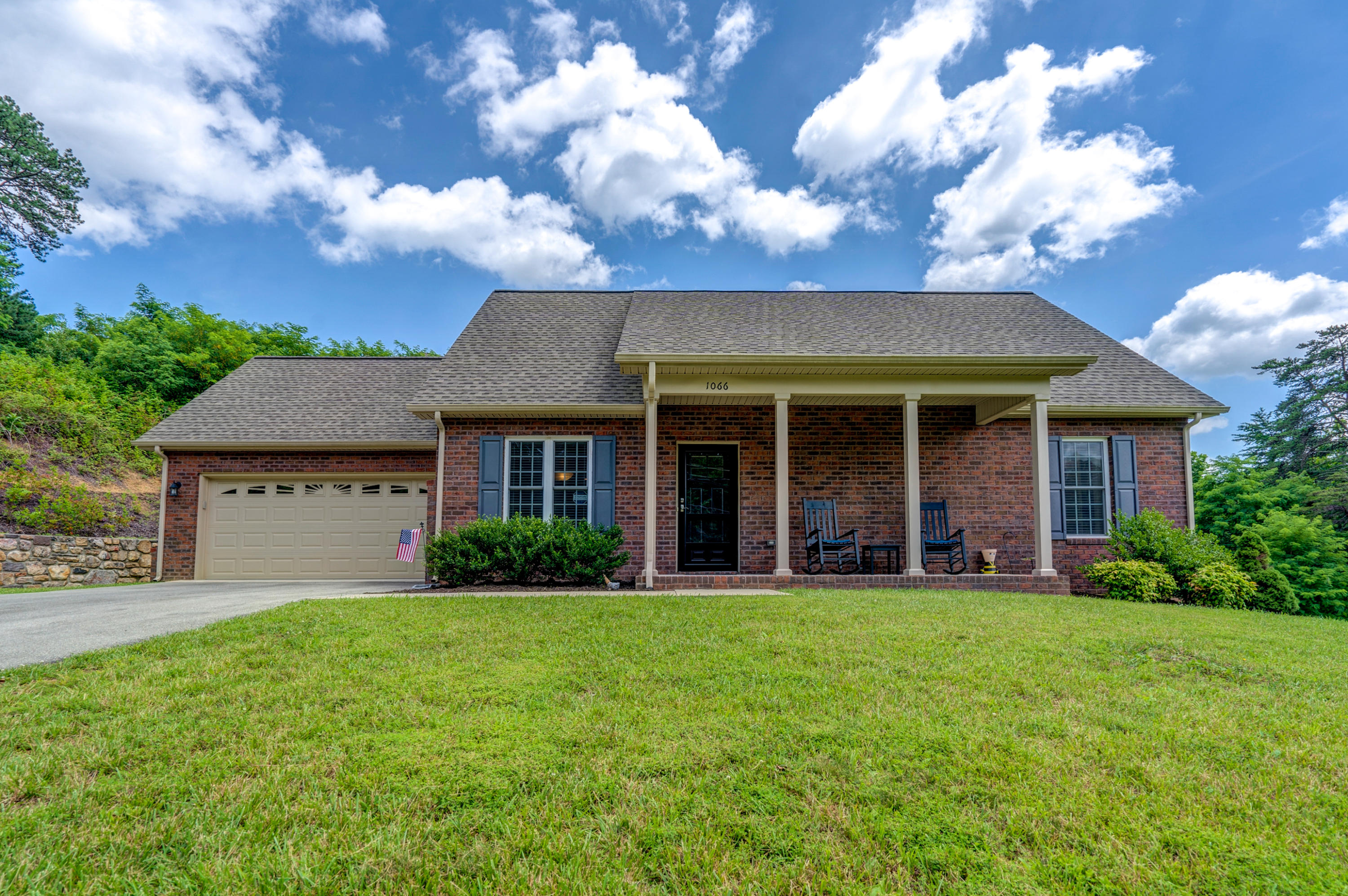 1066 N MILL RD, Salem, VA 24153 Estately 🧡 MLS 870808