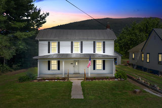 363 LOWE ST