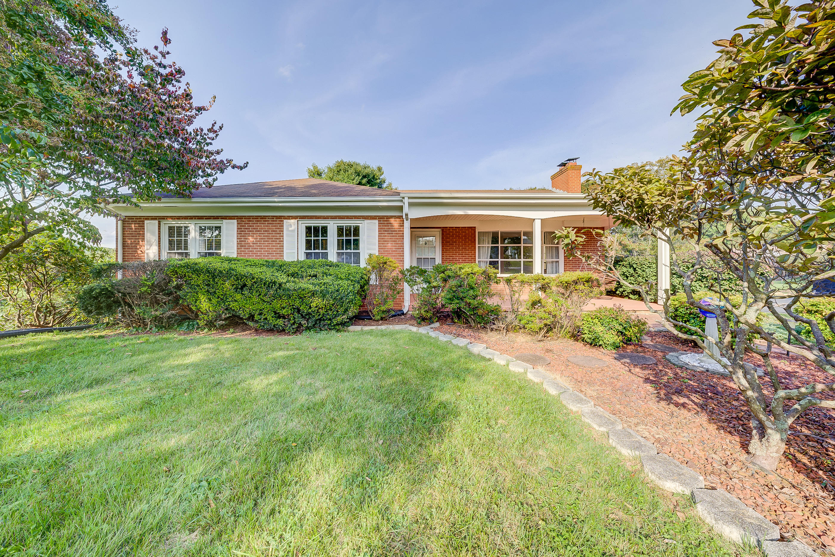 185 Cook AVE, Roanoke, VA 24019 Estately 🧡 MLS 873930