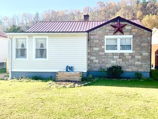 314 Royal AVE