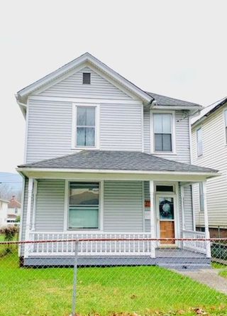 511 Clay ST