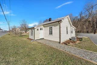 5034 Lee Hwy