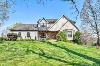 279 SUNSET HILL LN