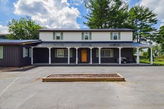 4921 Lee HWY