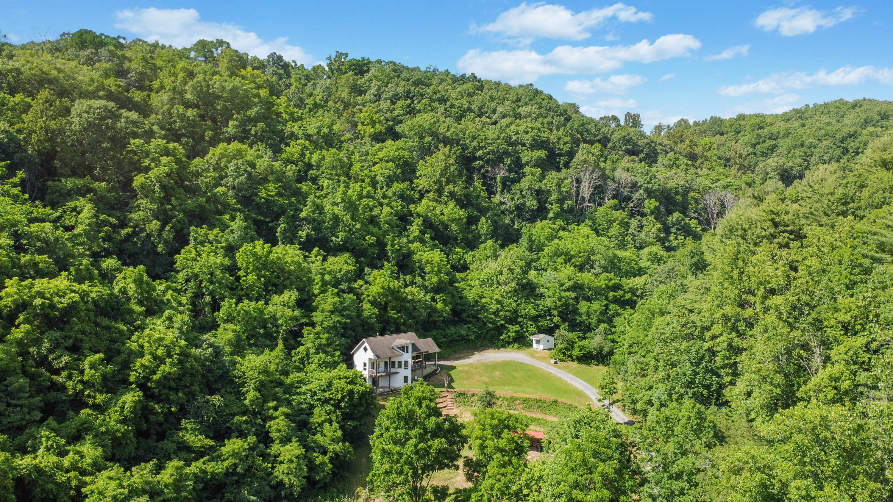 1818 Lizard Creek RD, Shawsville, VA 24162 Estately 🧡 MLS 890505