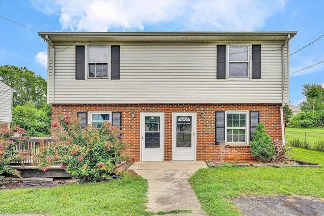 713 Bibb ST NE Roanoke, VA Multifamily Active - Photo 1 of 25. Opens carousel modal