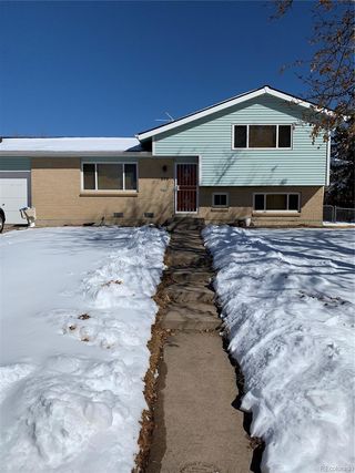 898 Elkhart Street