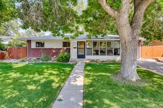 2202 Braun Court