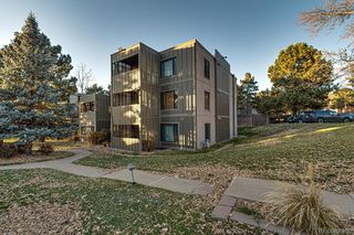 2525 S Dayton Way Unit 1610