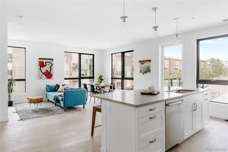 1735 Central Unit 201