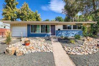 725 W Nassau Way