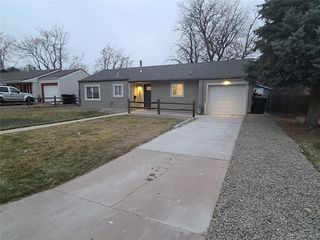 3265 S Eudora Street