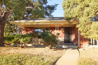 2300 Oakland Street