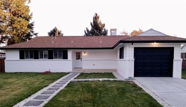 536 W Caley Circle