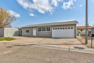 1126 Maclean Court